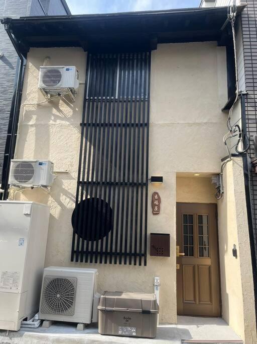吉福屋/机场直达/3分步行地铁jr/14分usj/心斋桥/難波 Villa Osaka Dış mekan fotoğraf